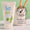 Tubo de loción con aloe vera orgánica para niños y after-sun sobre un mostrador de baño junto a un soporte para cepillos de dientes.